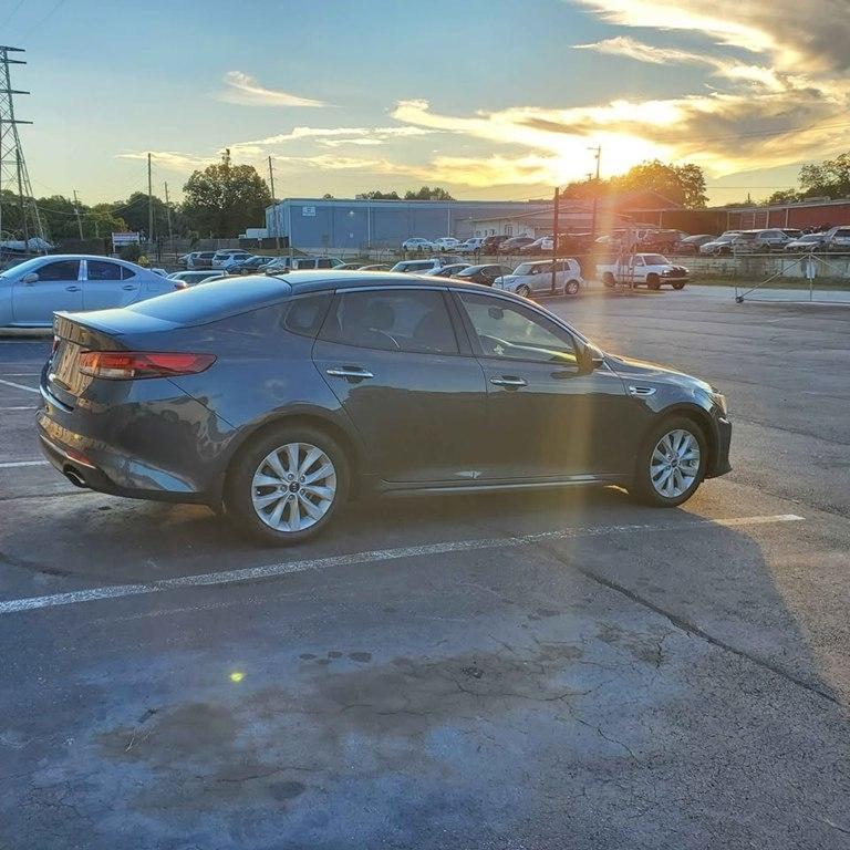 Kia Optima  2018