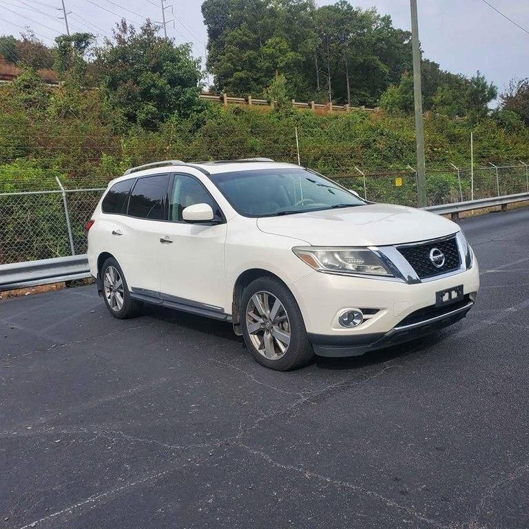 Nissan Pathfinder  2014