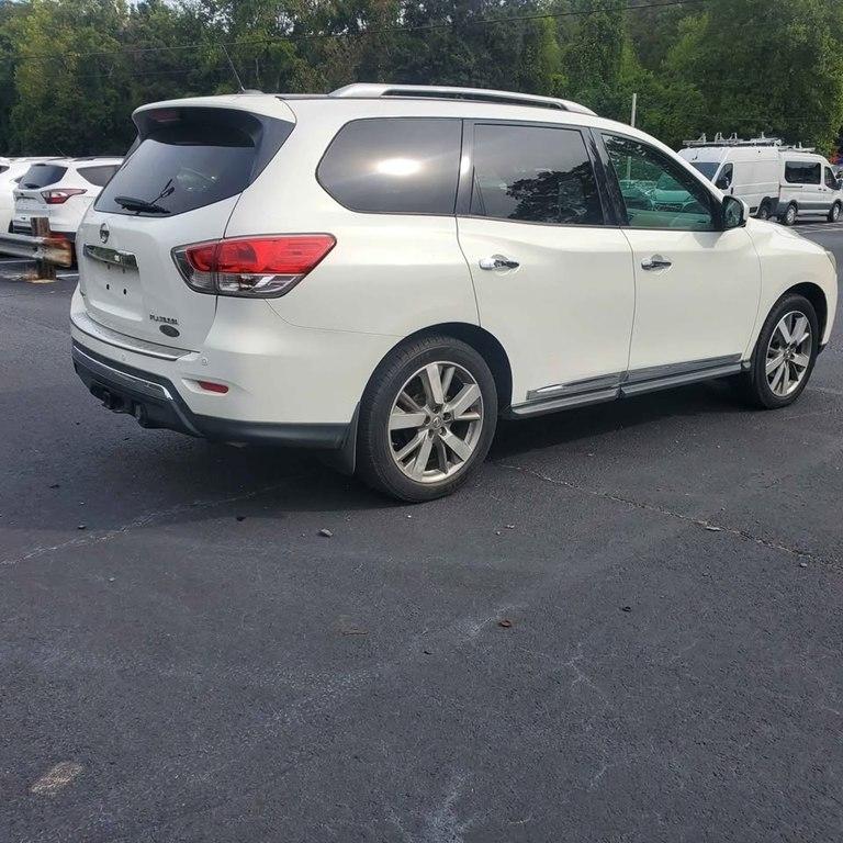 Nissan Pathfinder  2014
