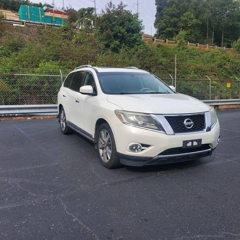 Nissan Pathfinder  2014