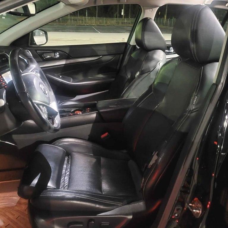 Nissan Maxima  2018