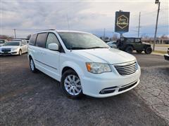 2013 Chrysler Town & Country 