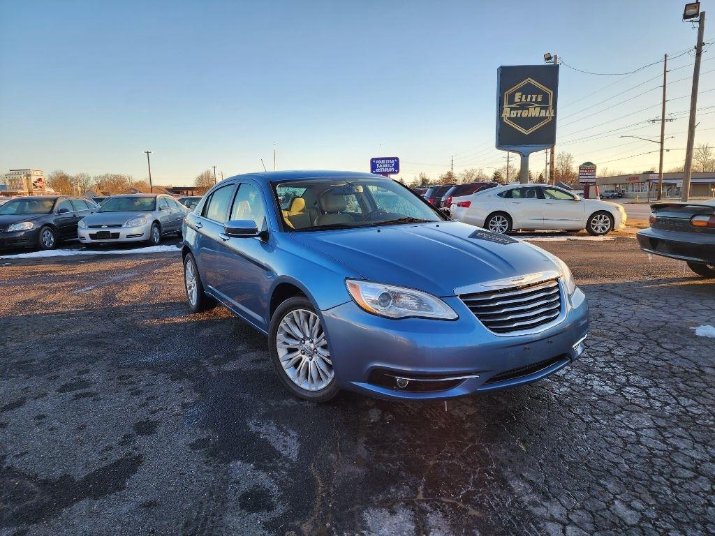 2011 Chrysler 200 Limited