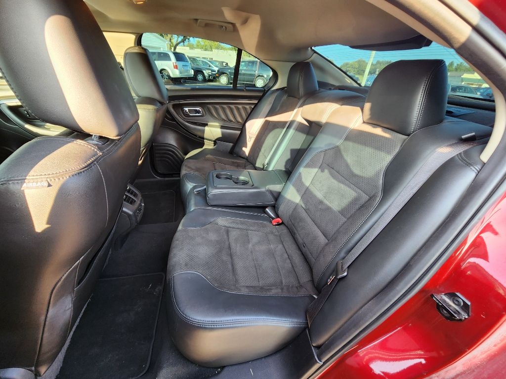 Ford Taurus SHO AWD 2010