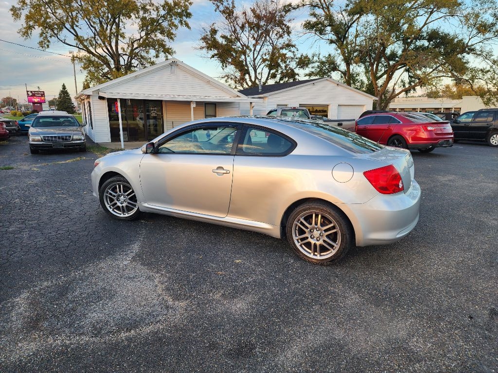 Scion tC Sport Coupe 2006