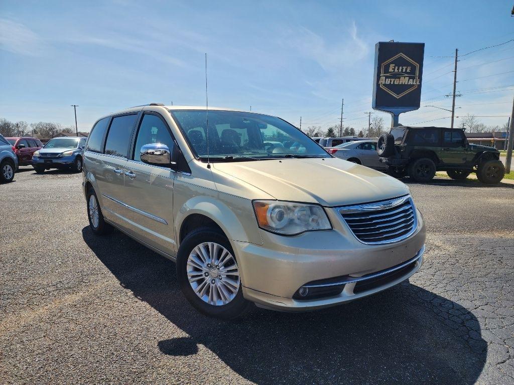 2012 Chrysler Town & Country Limited