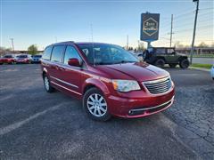 2013 Chrysler Town & Country 