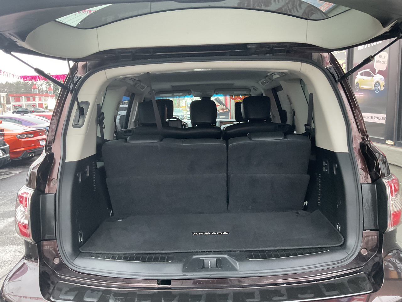 Nissan Armada SV AWD 2017