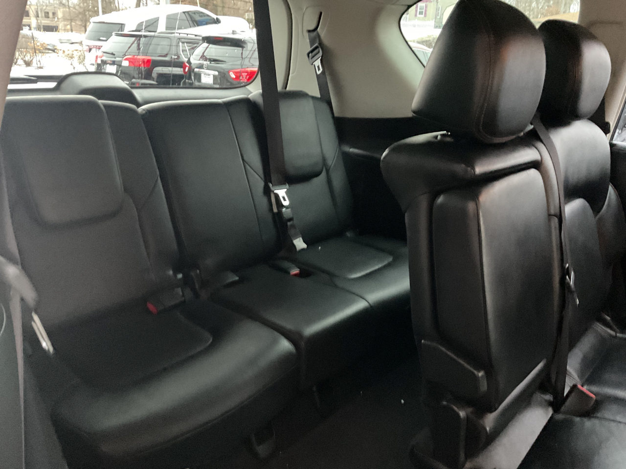 Nissan Armada SV AWD 2017