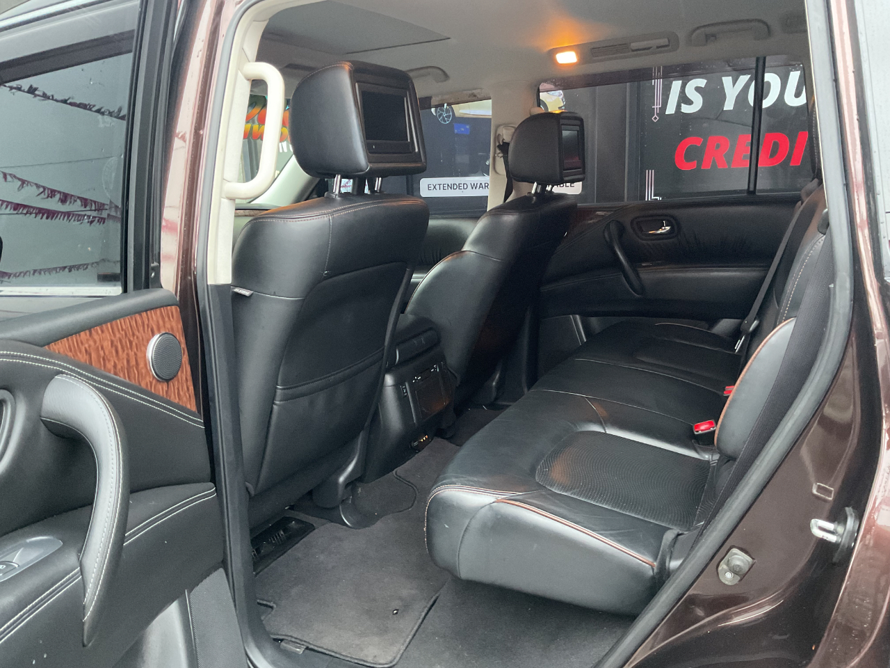 Nissan Armada SV AWD 2017