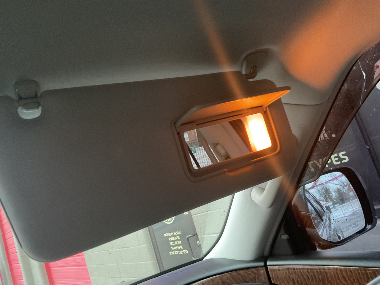 Nissan Armada SV AWD 2017