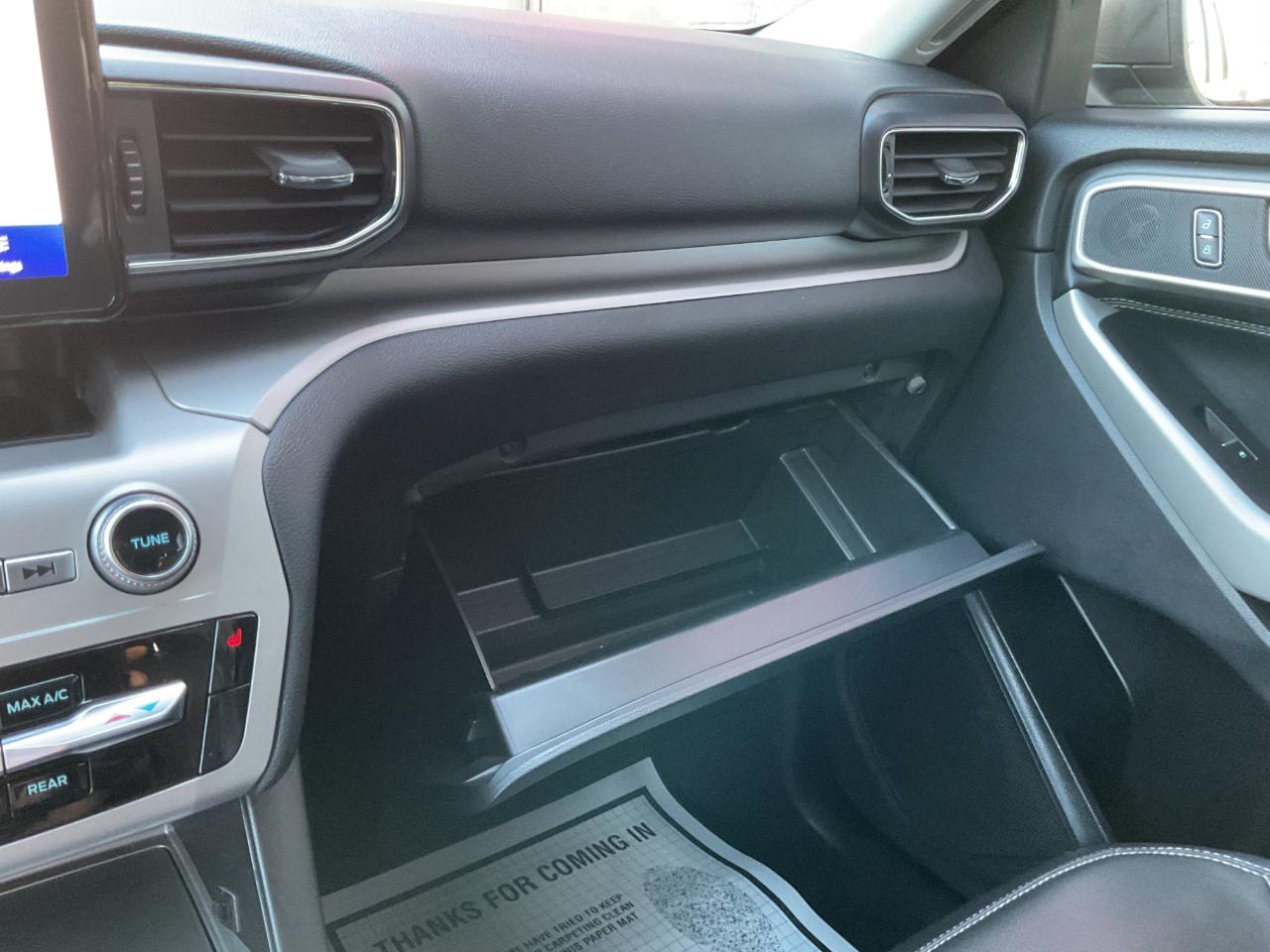 Ford Explorer XLT AWD 2022