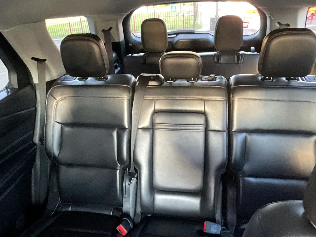 Ford Explorer XLT AWD 2022