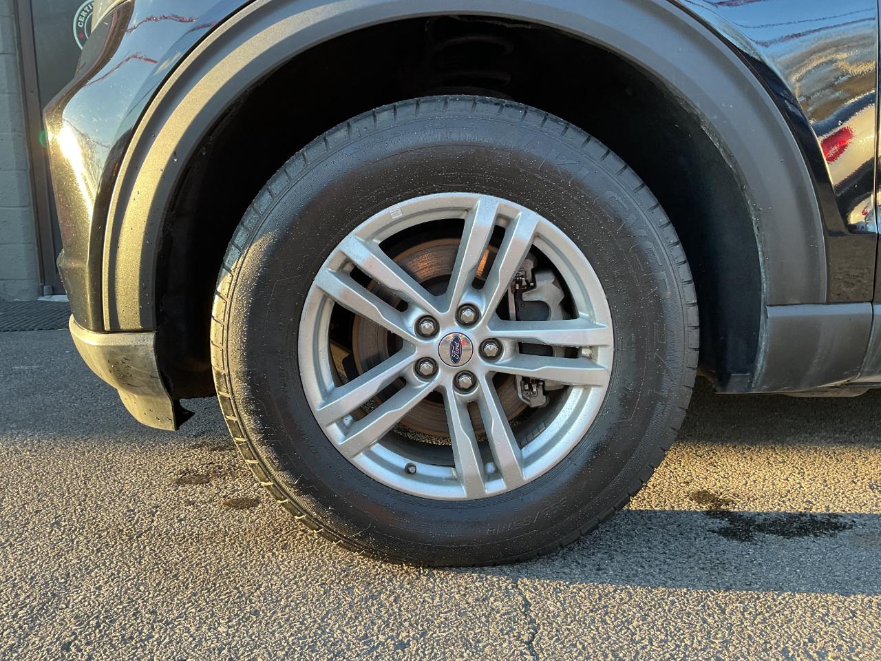 Ford Explorer XLT AWD 2022