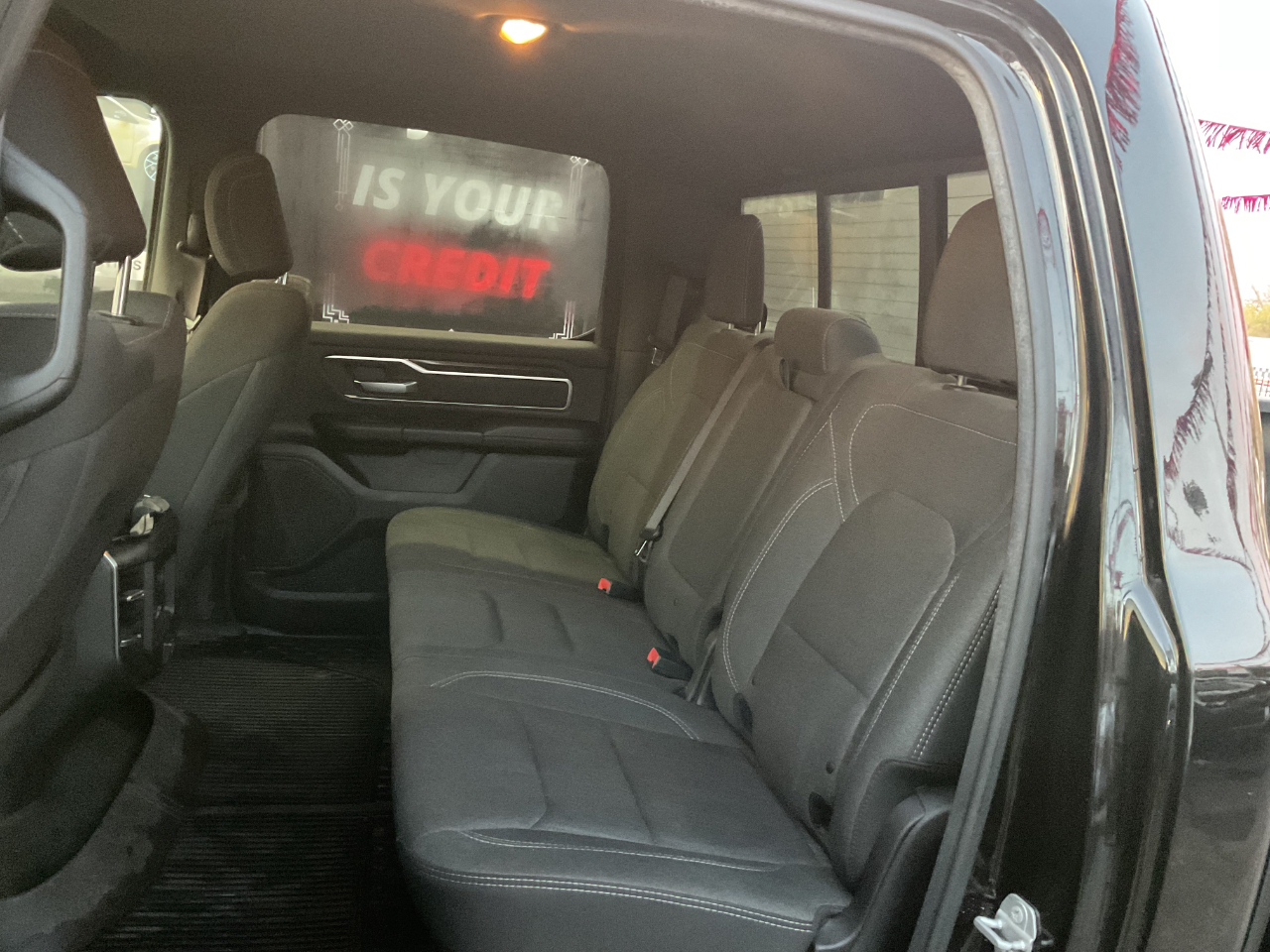 RAM 1500 Big Horn Crew Cab SWB 4WD 2019