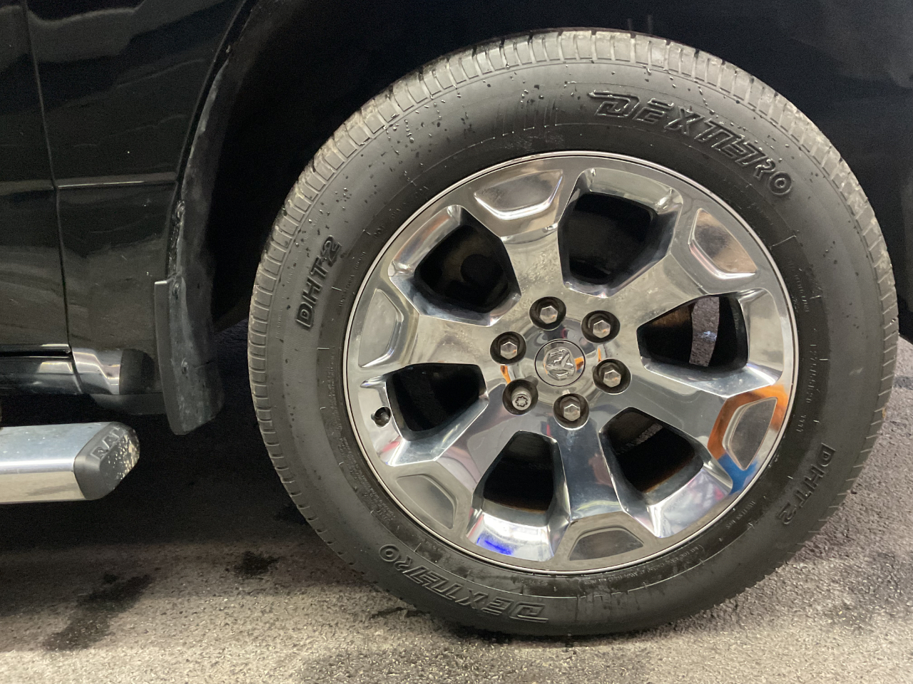 RAM 1500 Big Horn Crew Cab SWB 4WD 2019