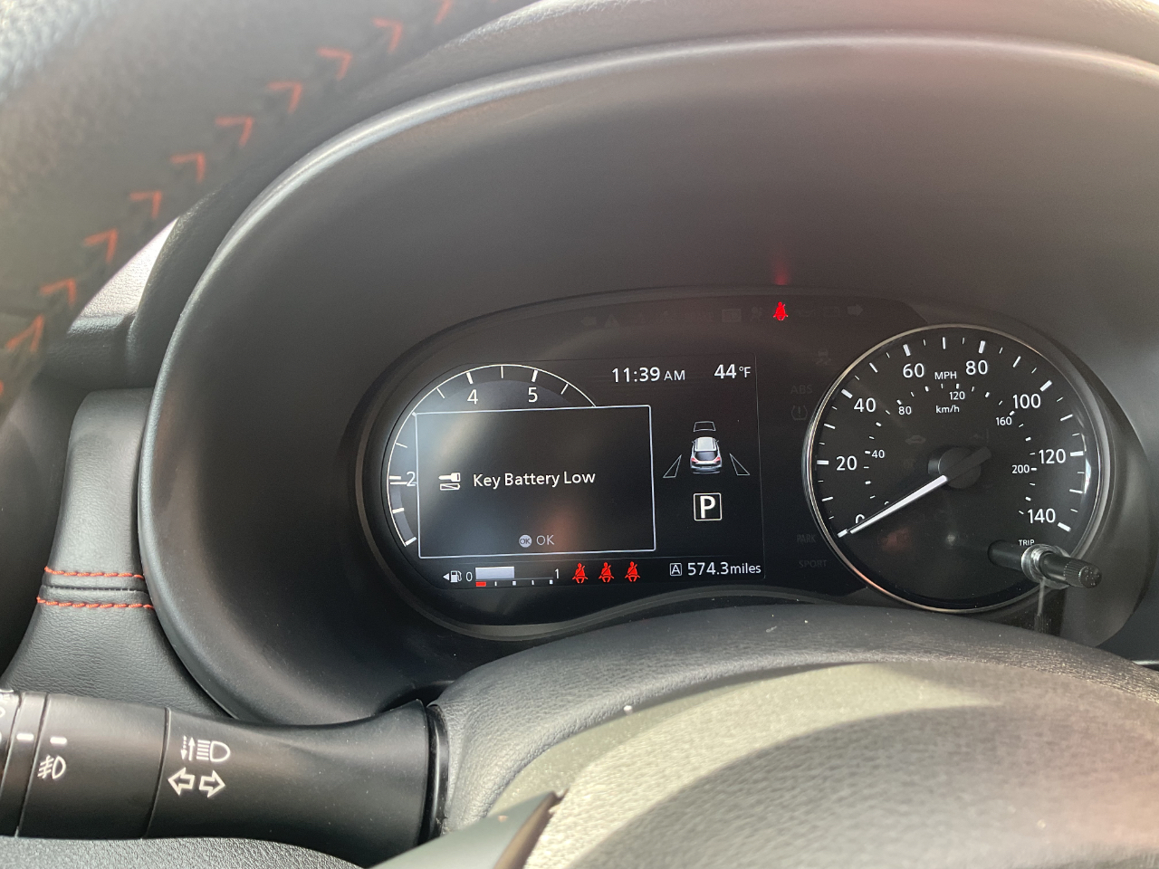 2023 Nissan Kicks SR photo 4