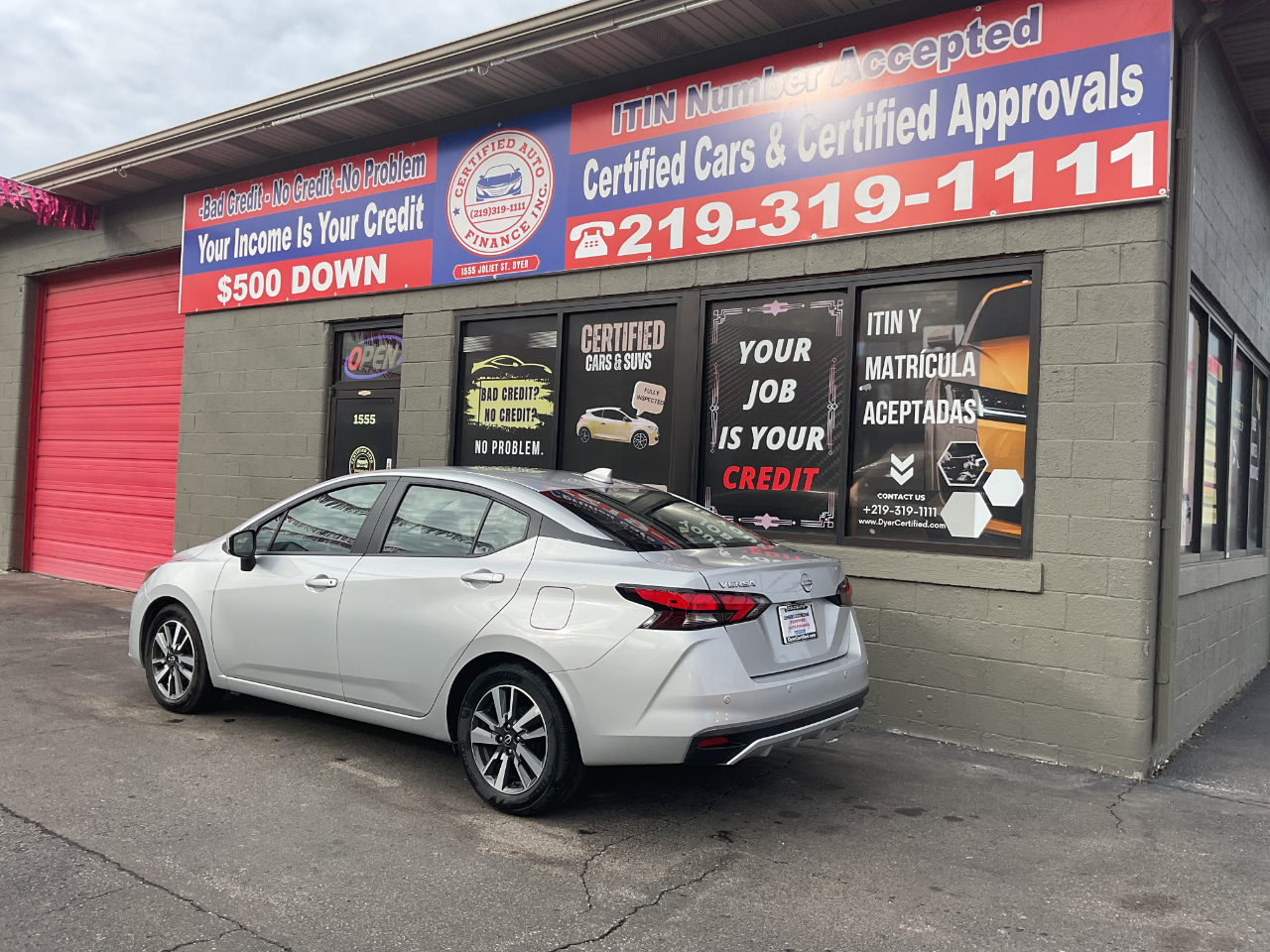 Nissan Versa SV 2025