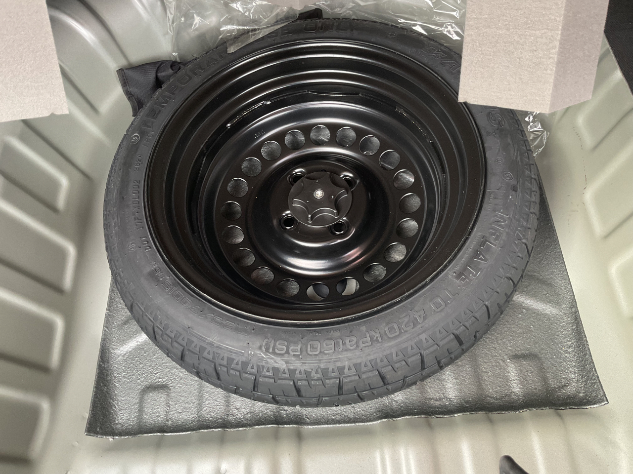 Nissan Versa SV 2025