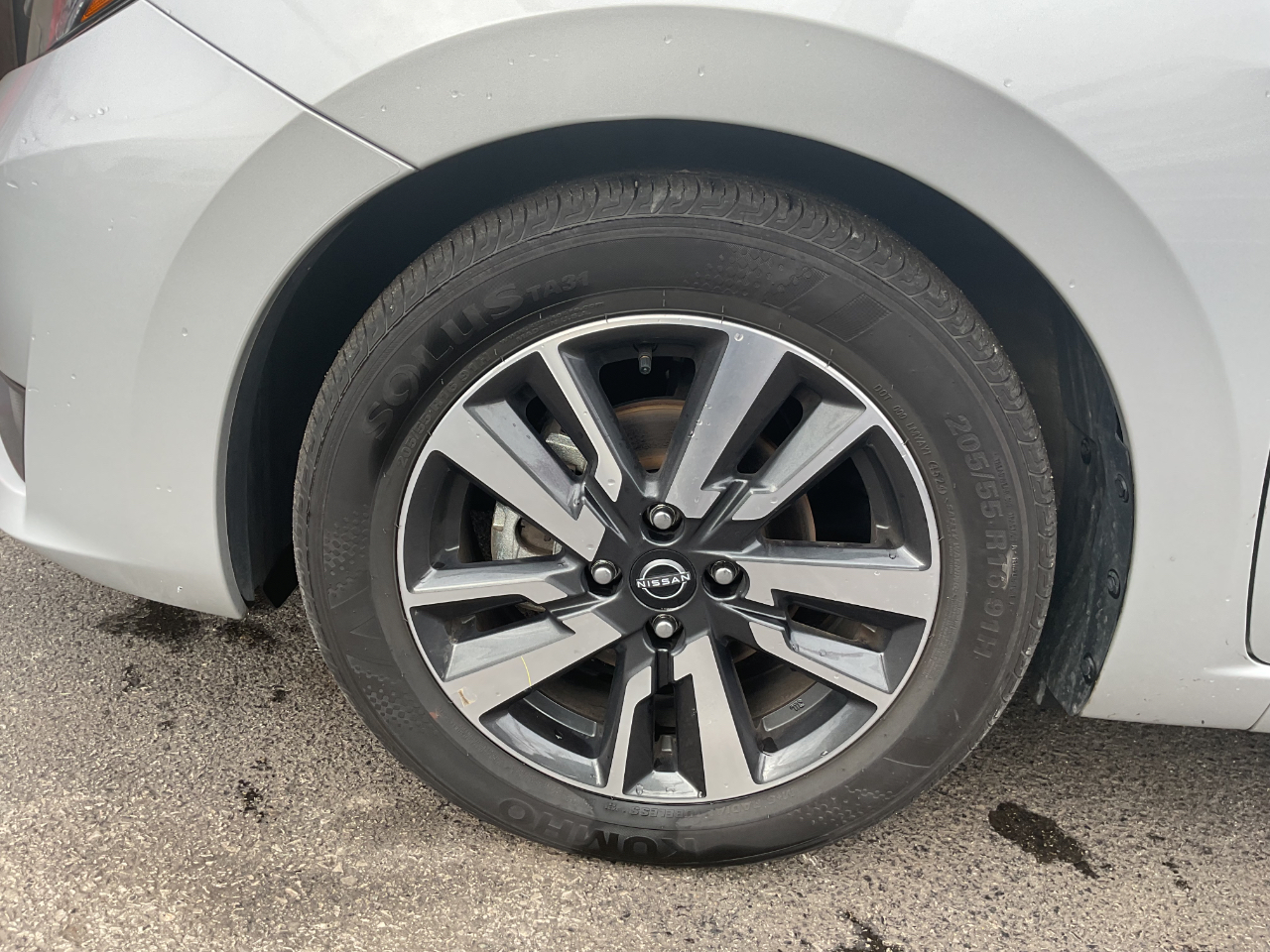 Nissan Versa SV 2025