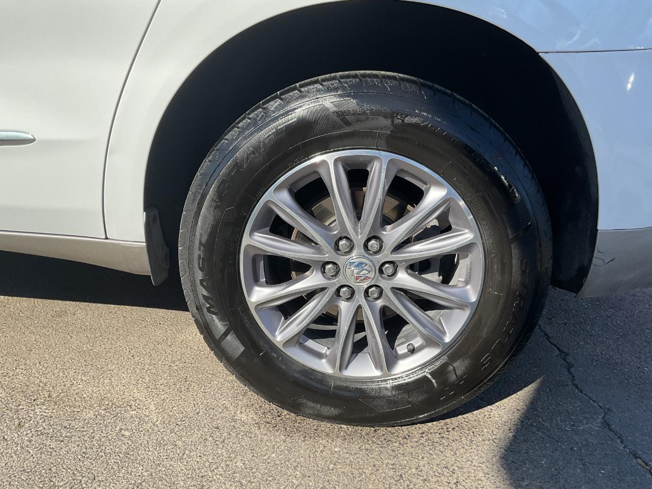 Buick Enclave Essence FWD 2022