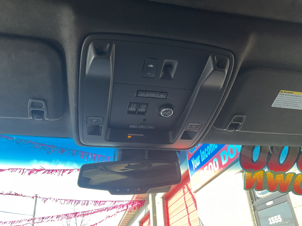 Cadillac Escalade Platinum 4WD 2016