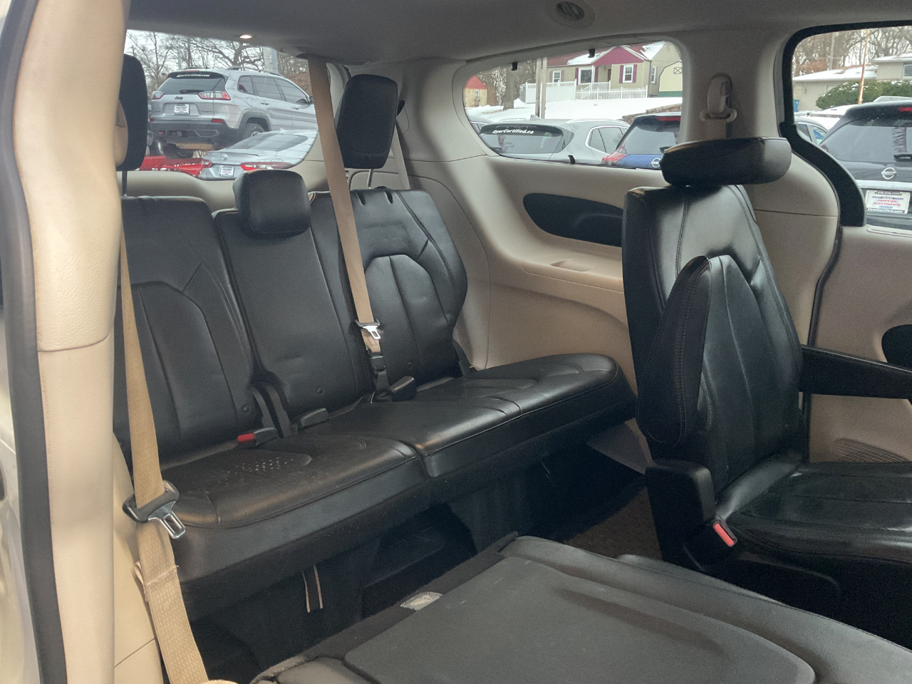 Chrysler Pacifica Touring-L 2017