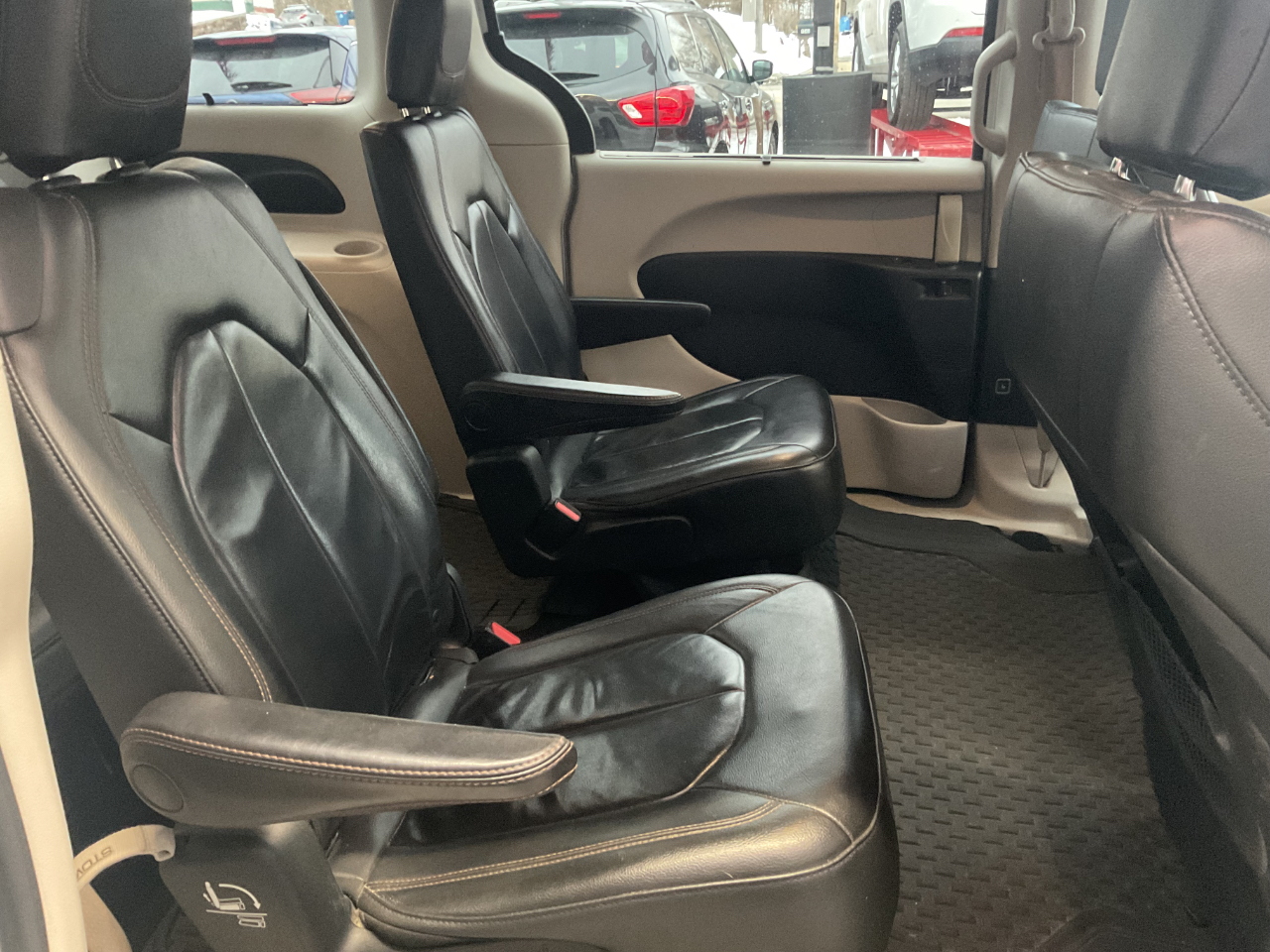 Chrysler Pacifica Touring-L 2017