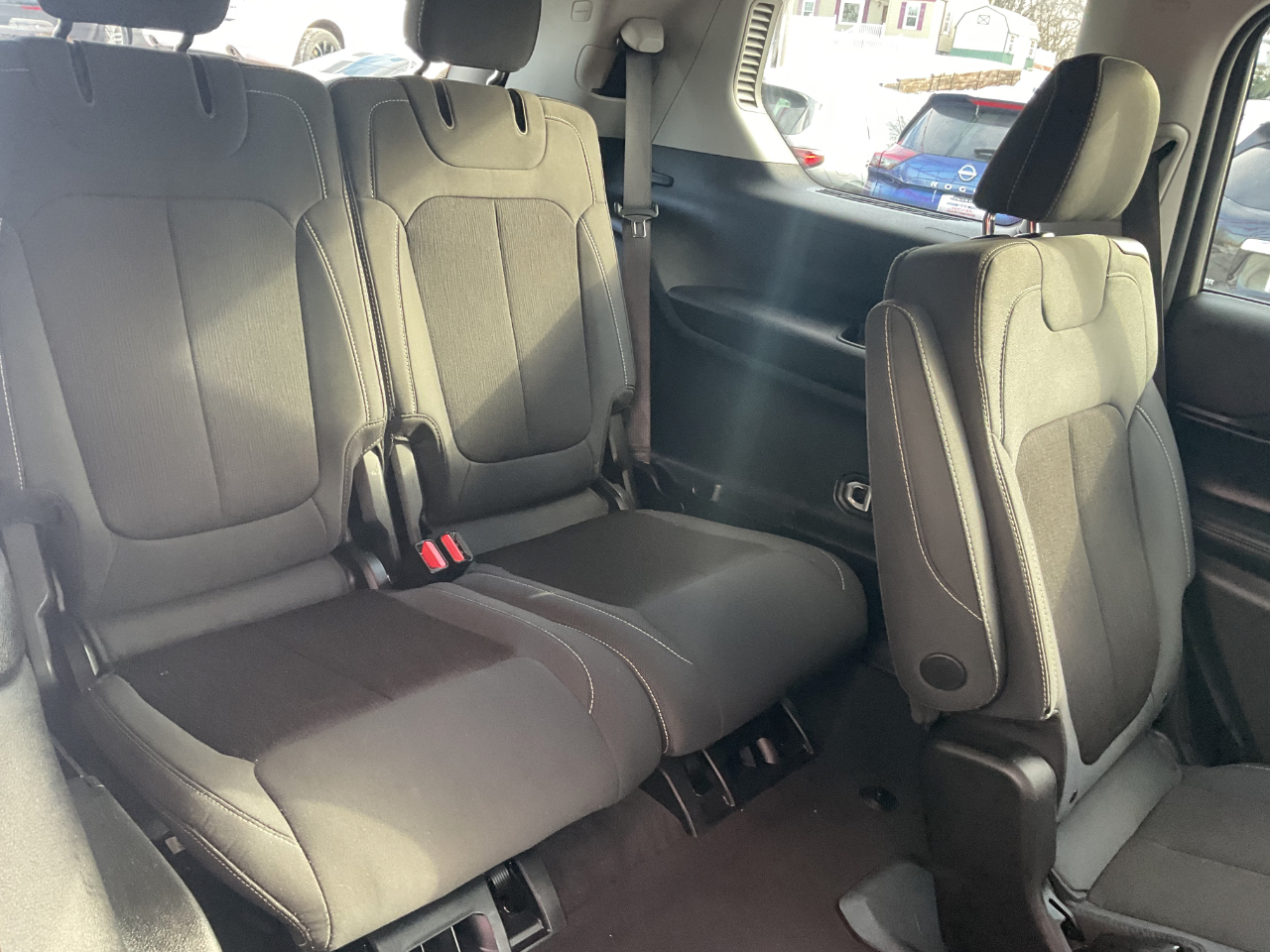 Jeep Grand Cherokee L Laredo 4WD 2023