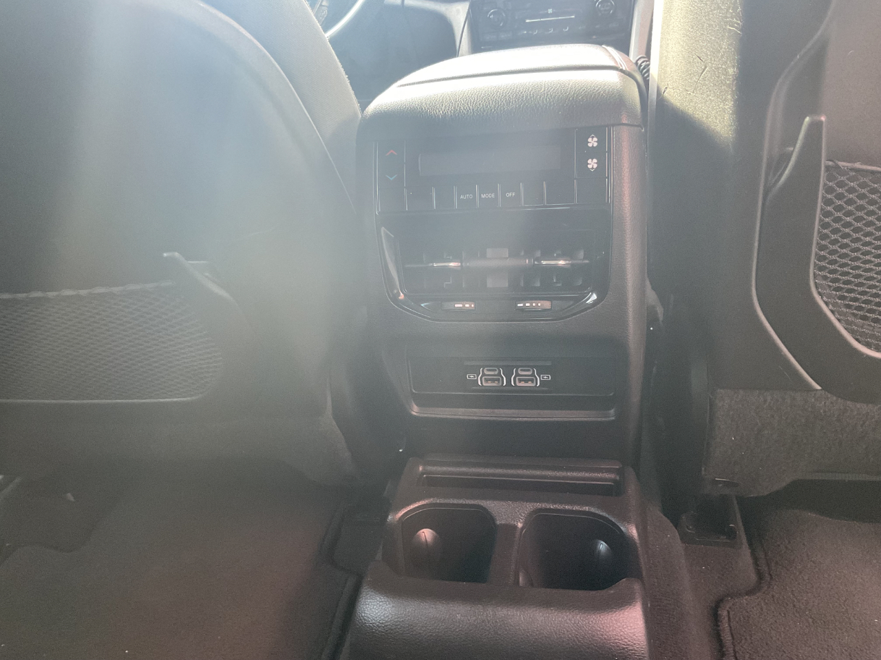 Jeep Grand Cherokee L Laredo 4WD 2023