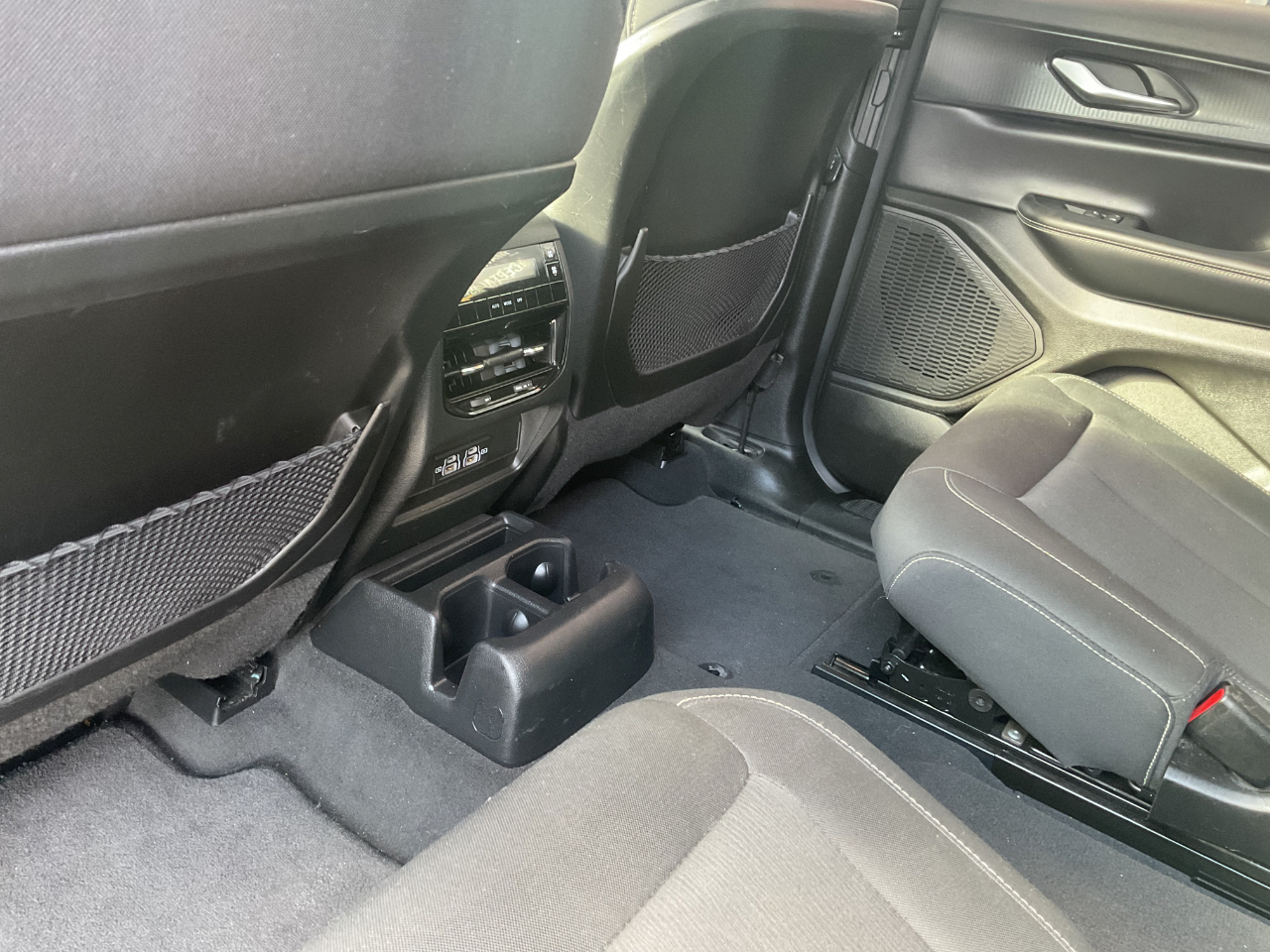 Jeep Grand Cherokee L Laredo 4WD 2023