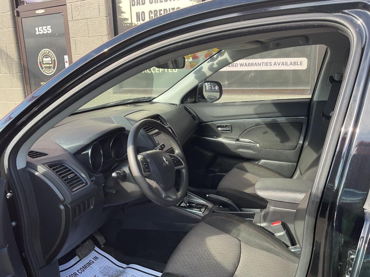 Mitsubishi Outlander Sport 2.0 ES 4WD CVT 2018