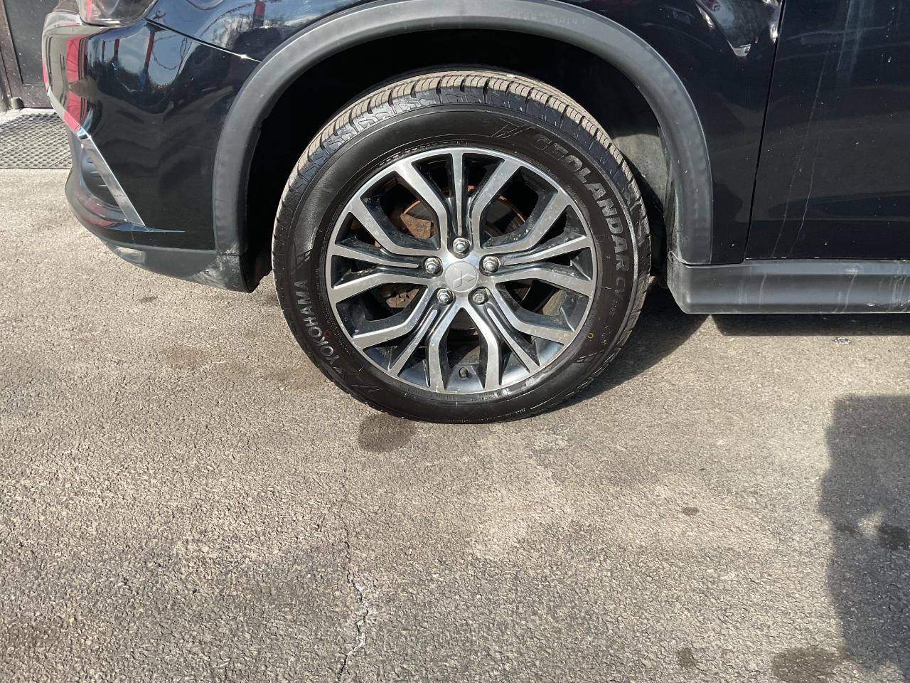 Mitsubishi Outlander Sport 2.0 ES 4WD CVT 2018