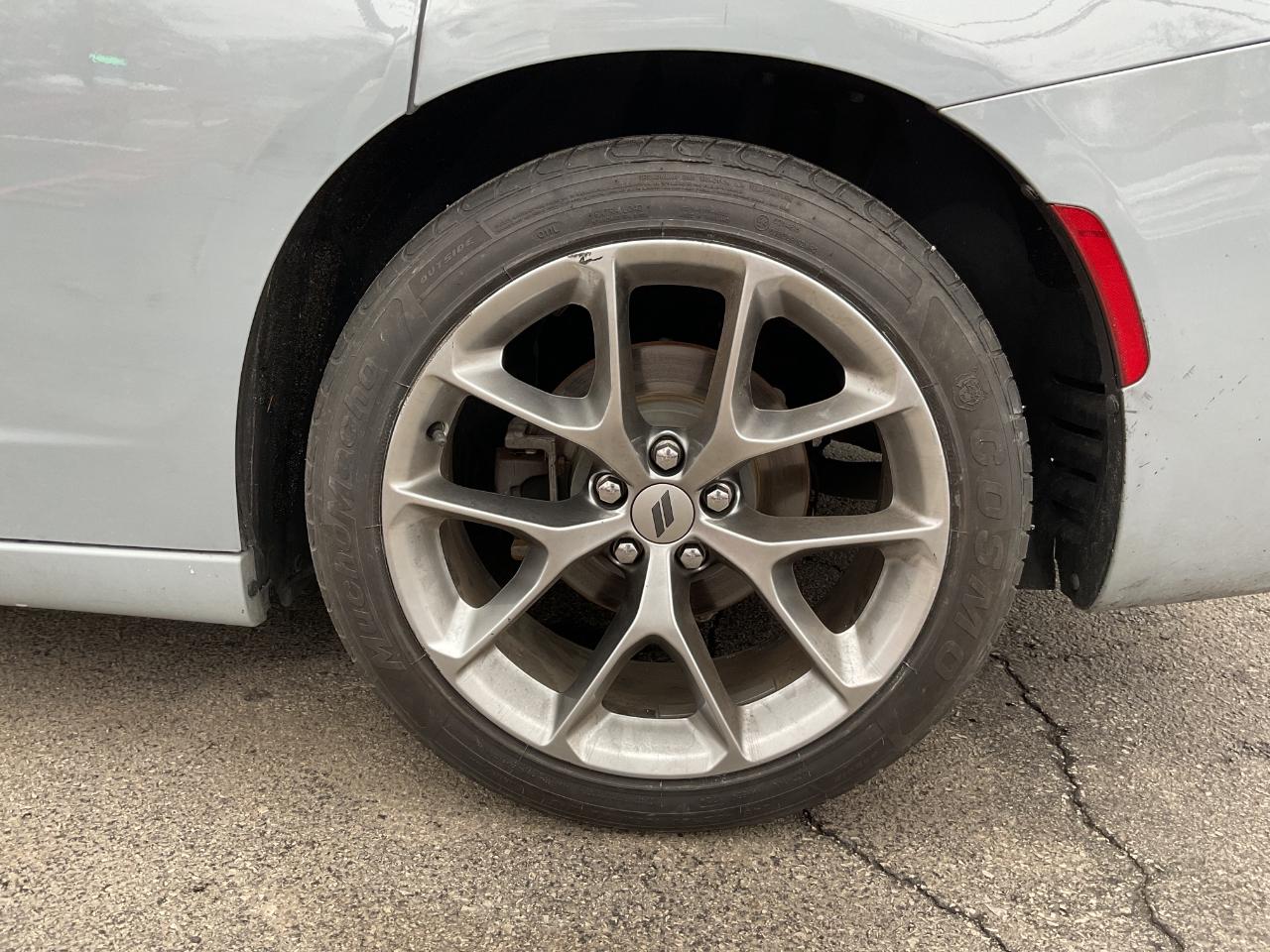 Dodge Charger SXT 2021