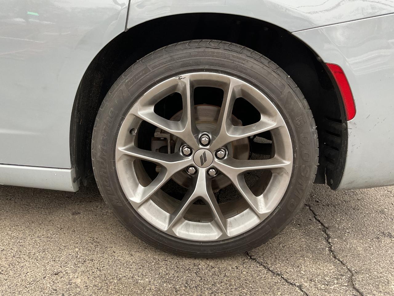 Dodge Charger SXT 2021