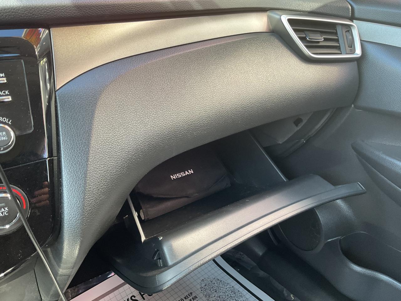 Nissan Rogue S AWD 2016