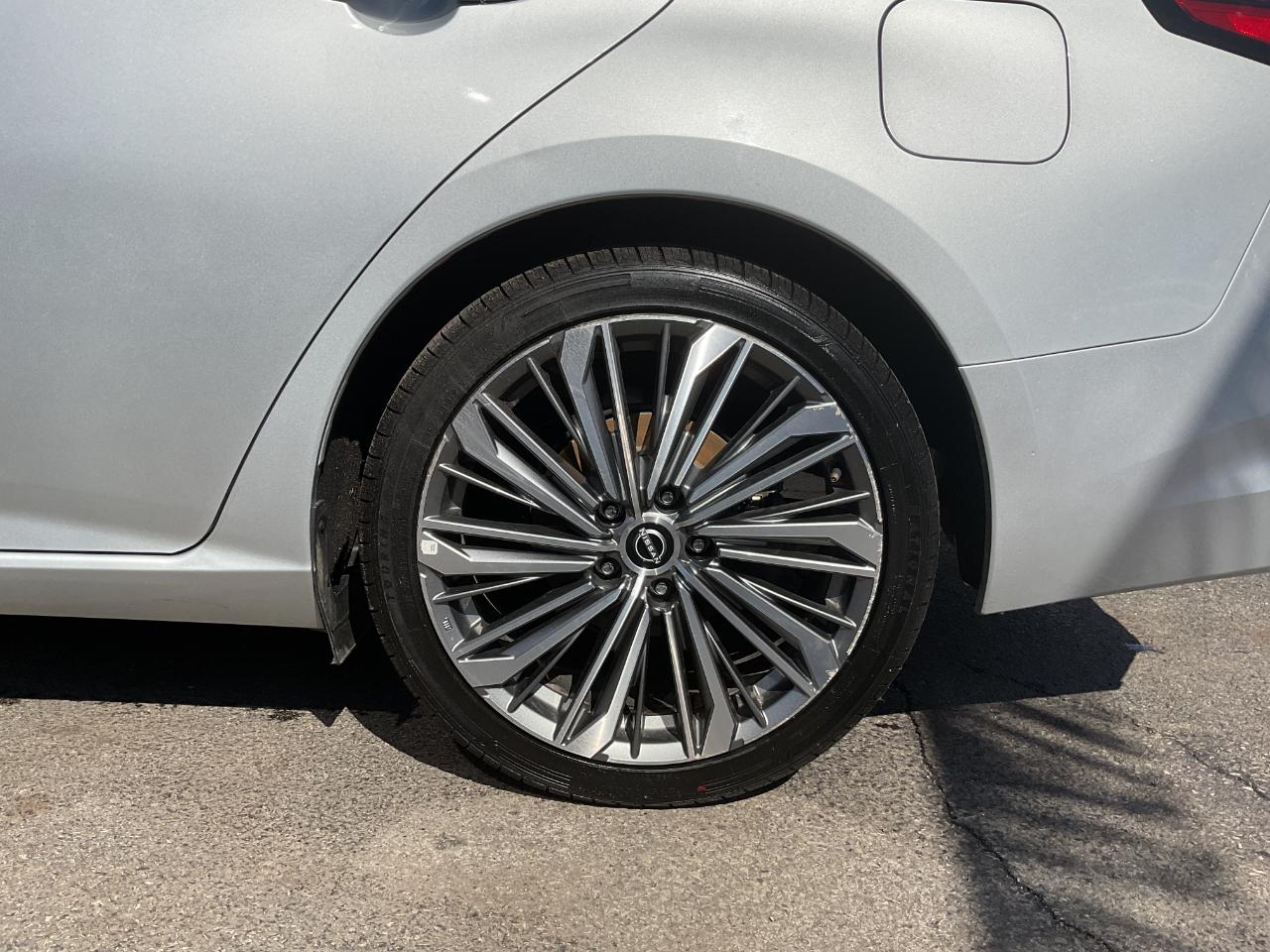 Nissan Altima 2.5 SL 2023