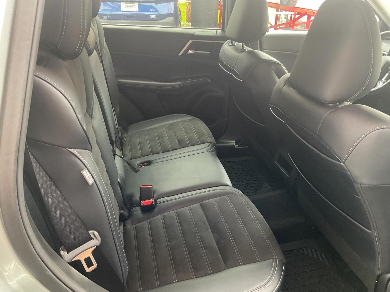 Mitsubishi Outlander SE 4WD 2024