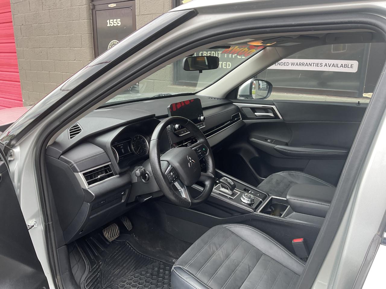 Mitsubishi Outlander SE 4WD 2024