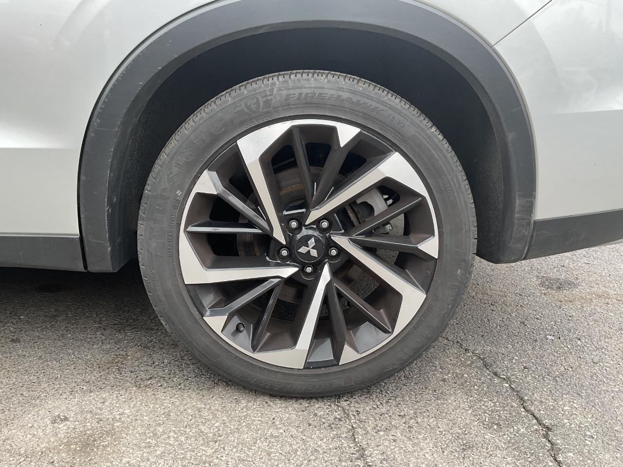 Mitsubishi Outlander SE 4WD 2024