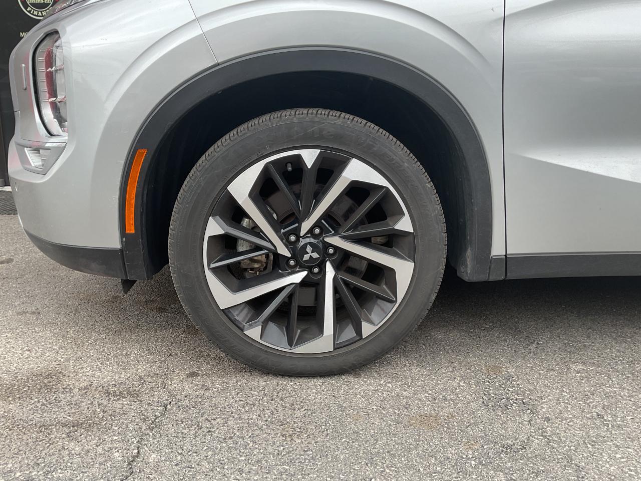 Mitsubishi Outlander SE 4WD 2024