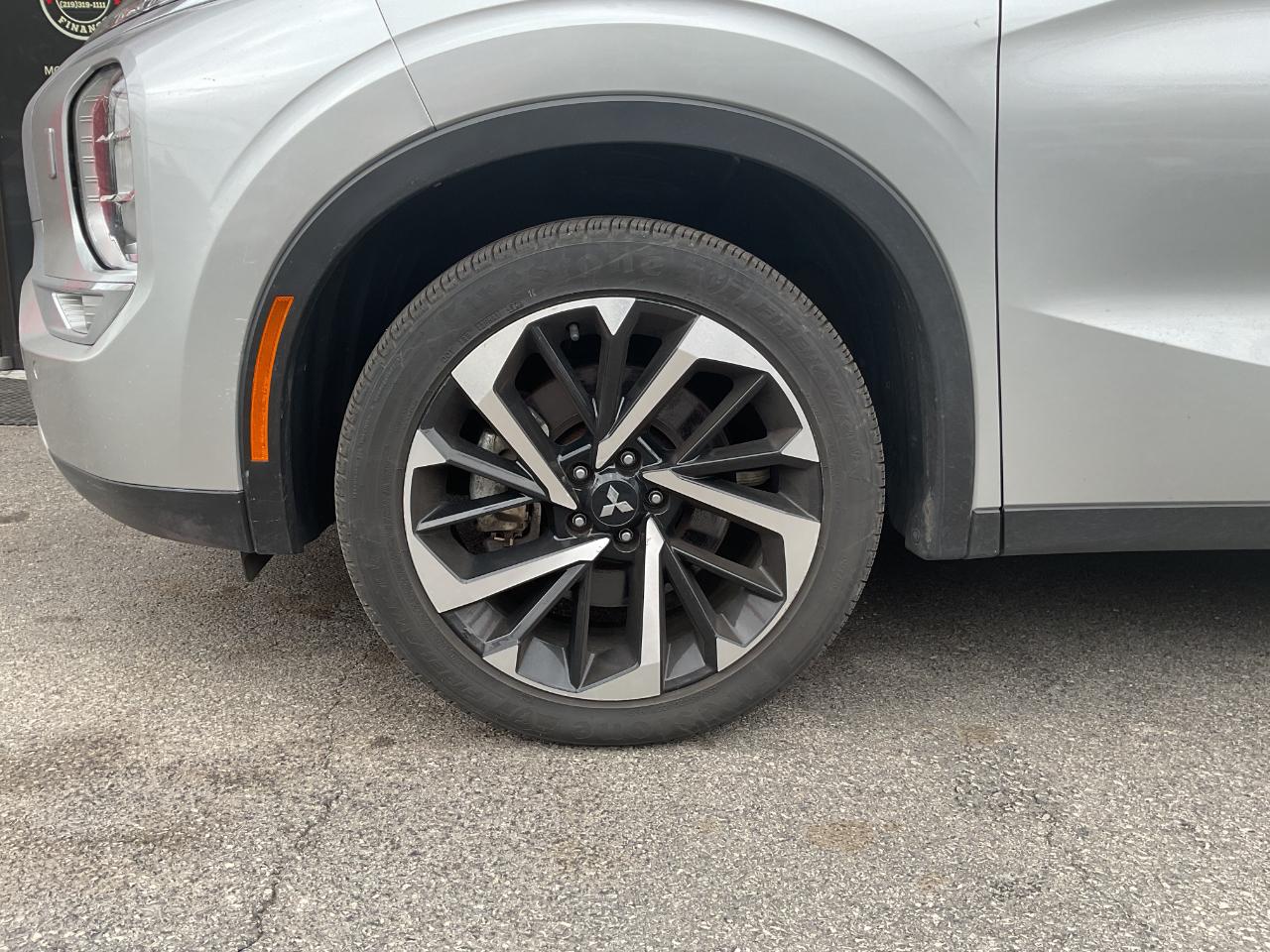 Mitsubishi Outlander SE 4WD 2024