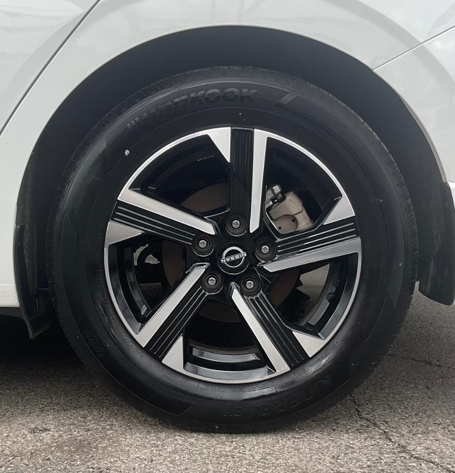 Nissan Sentra SV 2025