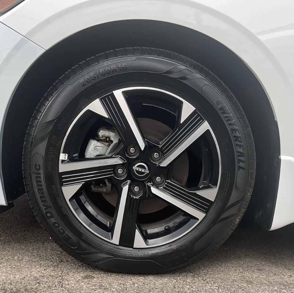 Nissan Sentra SV 2025