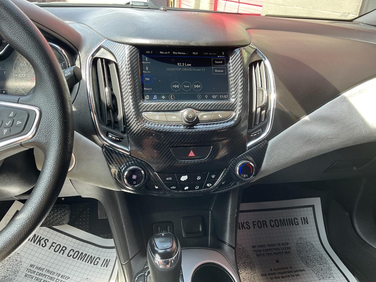 Chevrolet Cruze LT Hatchback 2019