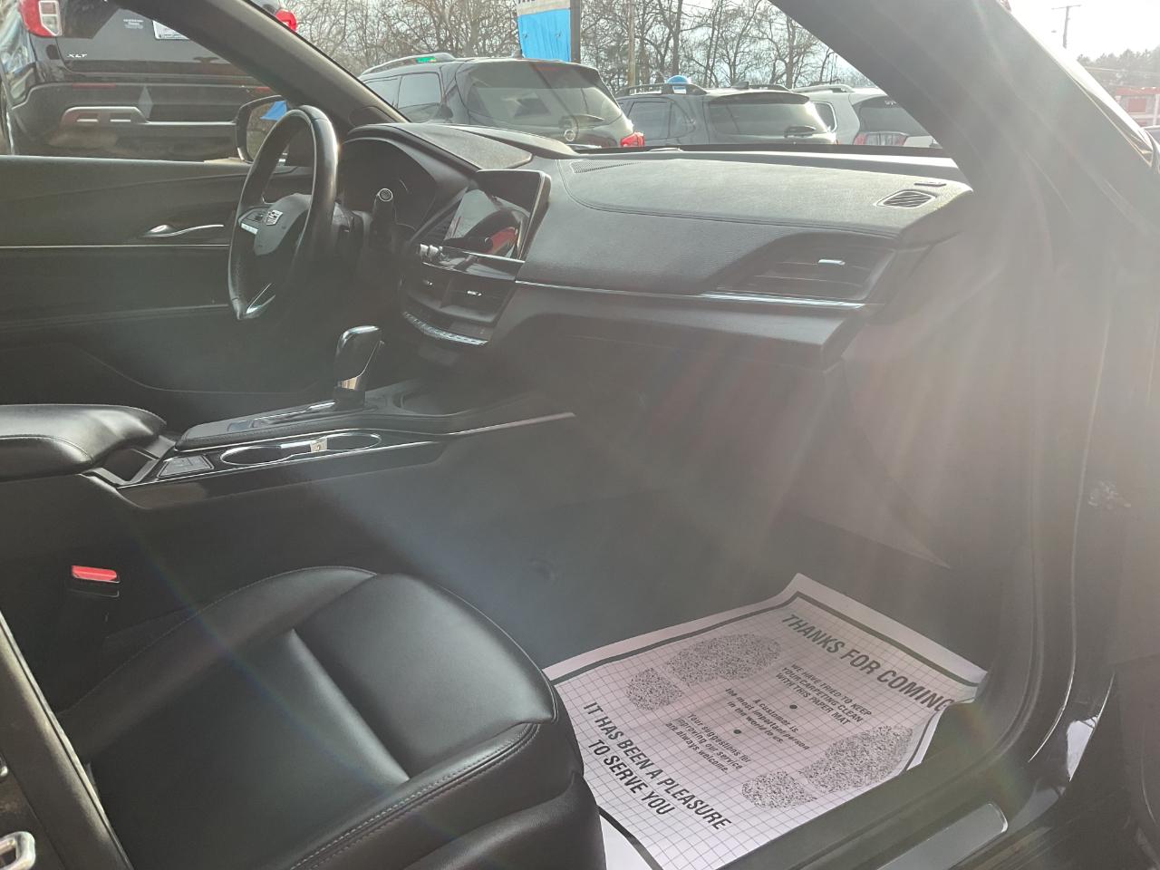 Cadillac CT4 Luxury 2021