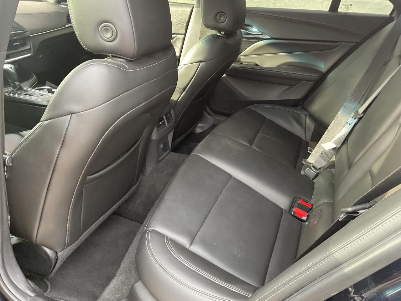 Cadillac CT4 Luxury 2021