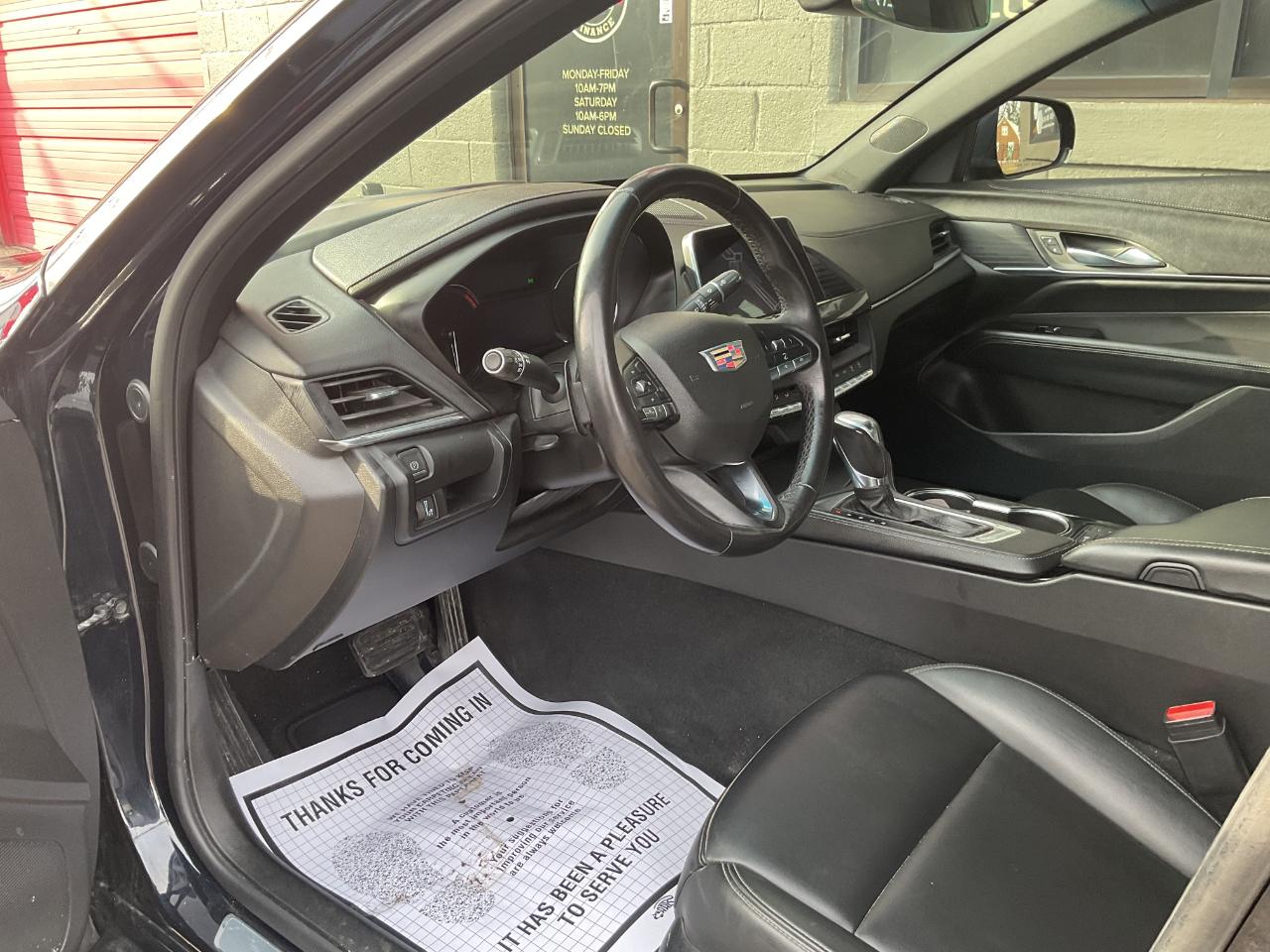 Cadillac CT4 Luxury 2021