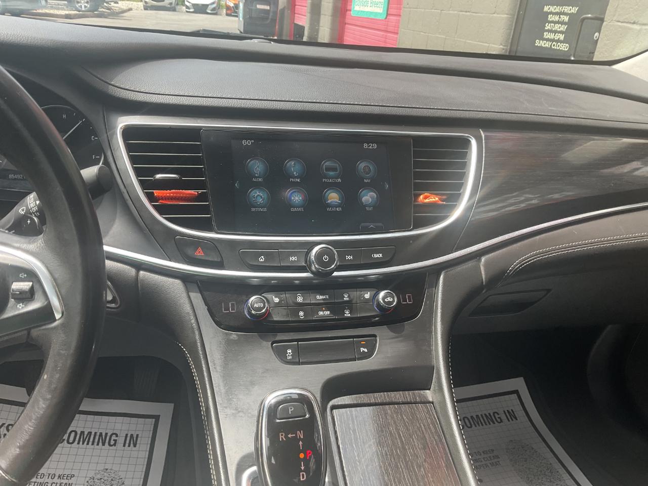 Buick LaCrosse Essence 2017