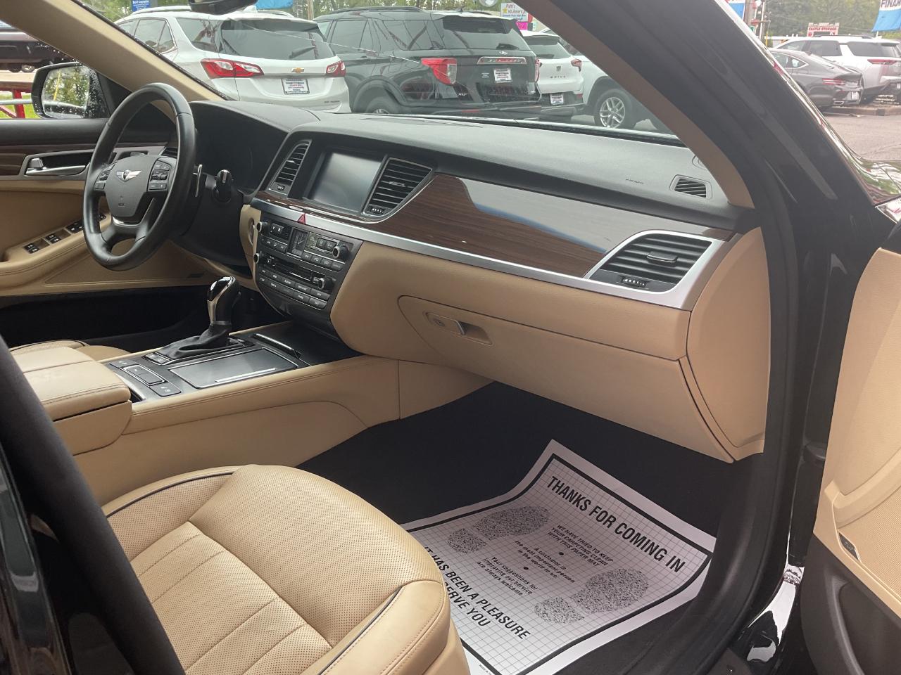 Hyundai Genesis 3.8L 2016